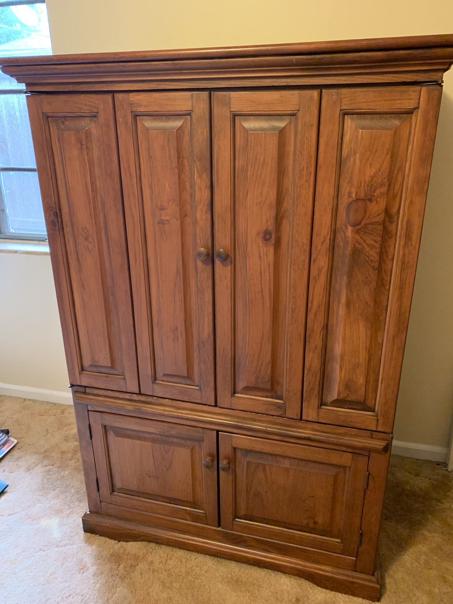 Armoire