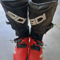 SIDI Atojo 11.5 Motocross Boots.