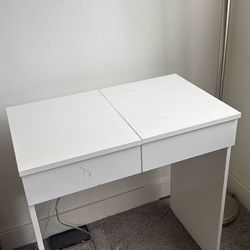 Vanity table