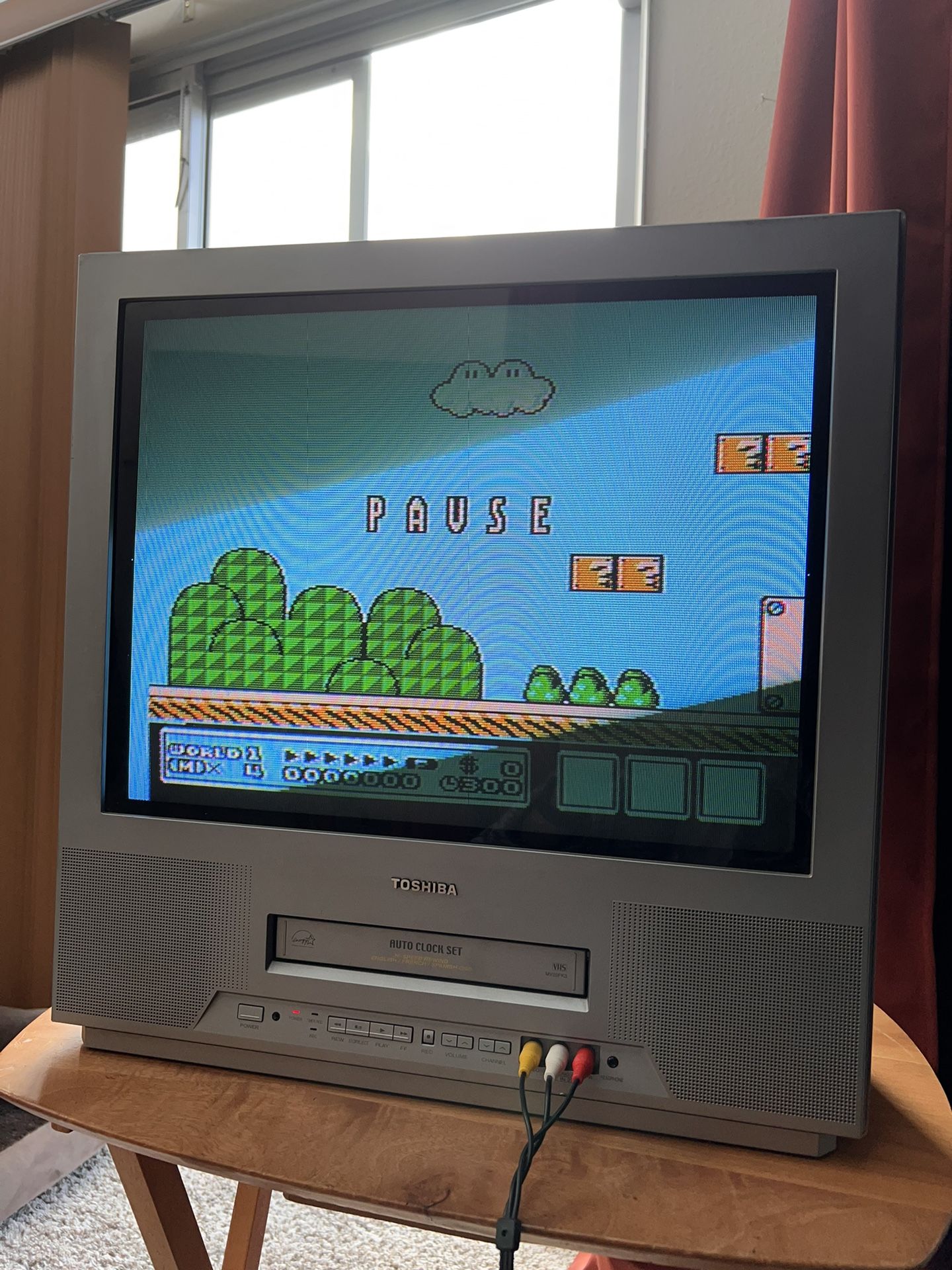 20 Inch Toshiba CRT TV VCR combo