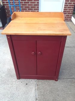 Stand Alone Cabinet