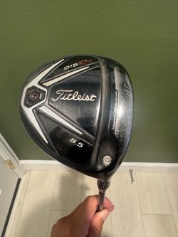 Titleist 915 D3 8.5' Driver, Regular Flex, Golf Pride Grip