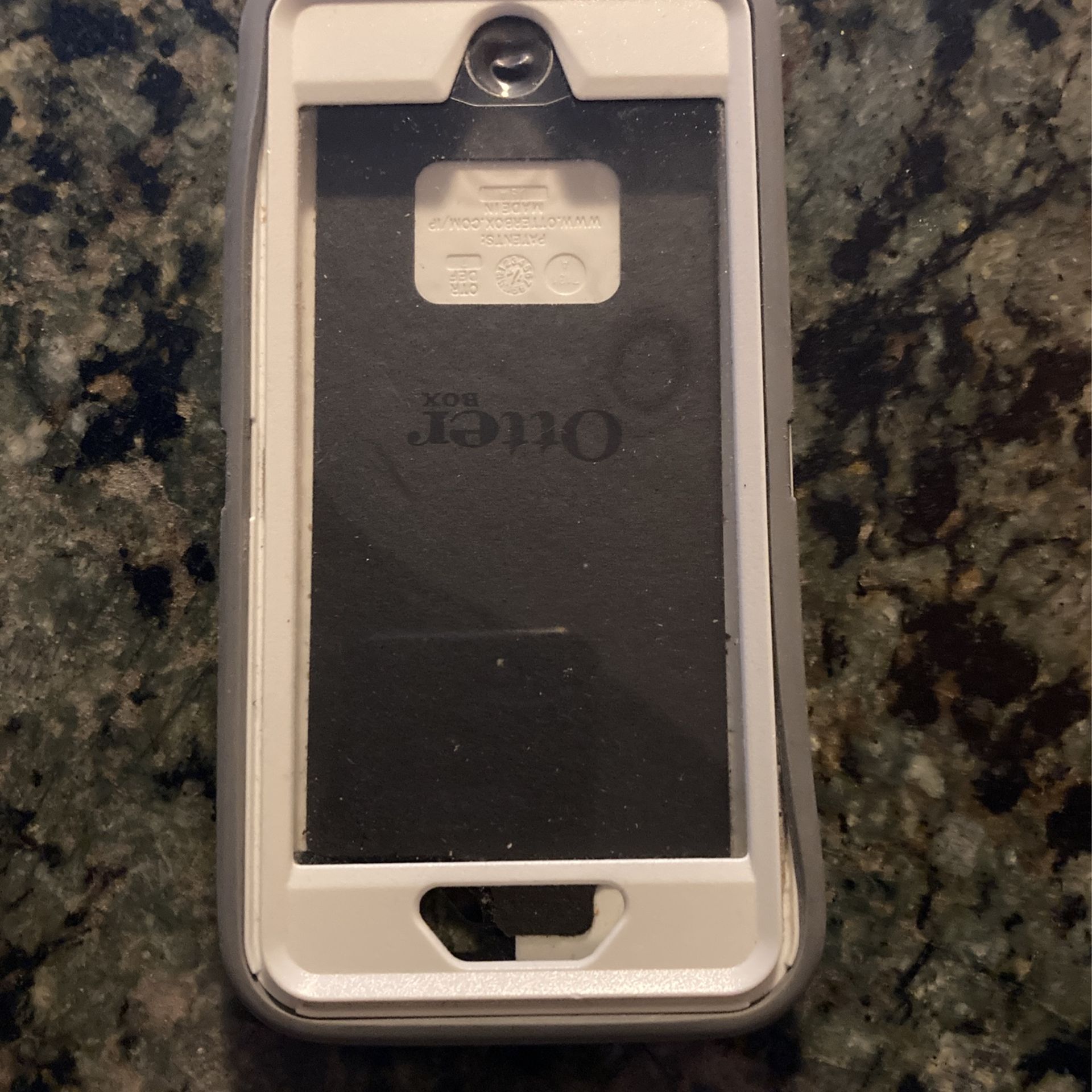 Otter box iPhone Case 8