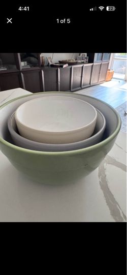 Nesting Mixing Bowl Set of 3