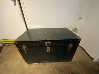 Chest Travel Trunk Vintage