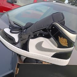 Jordan 1s SE 