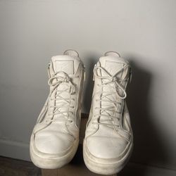 Giuseppe Zanotti US13
