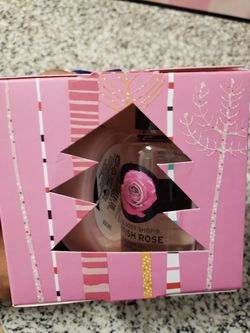 New body butter an shower gel "British Rose " scent from the body shop