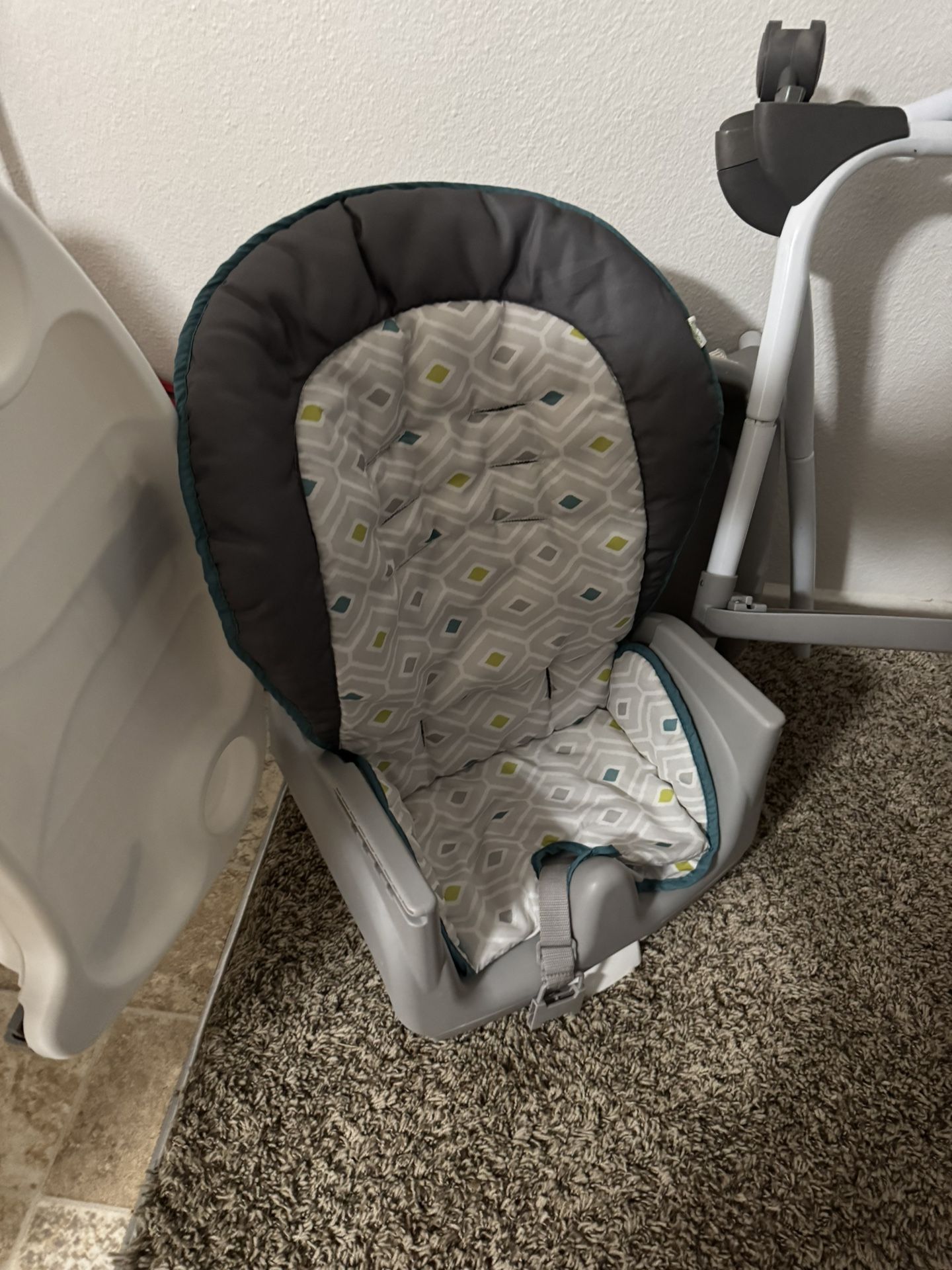 Infant/ toddler High Chair