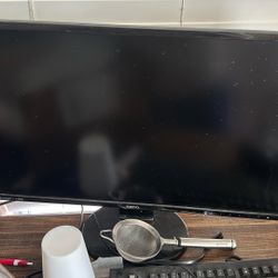 Ben Q Moniter 60hertz Used It And Used To Be A Chad On There