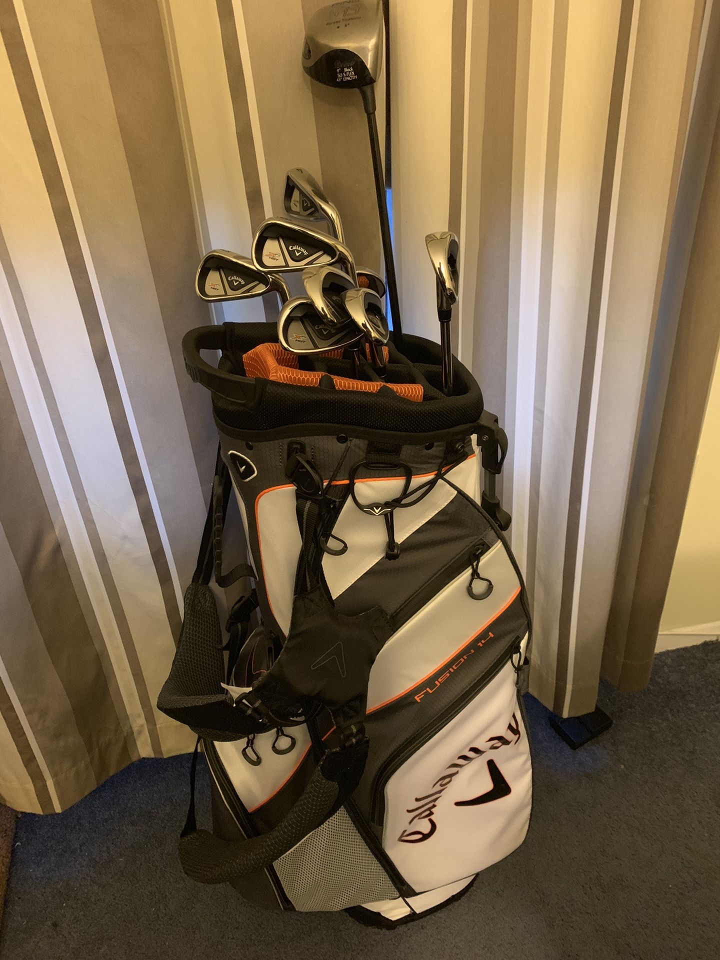 Callaway golf clubs and bag