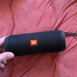 JBL flip 5