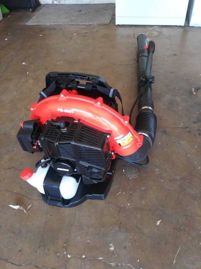 Hecho blower PB-580. Like new. Working Exellent