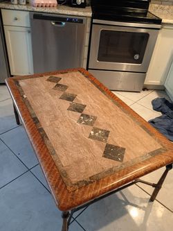 Low level coffee table