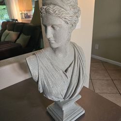 Diana Goddess Of The Hunt