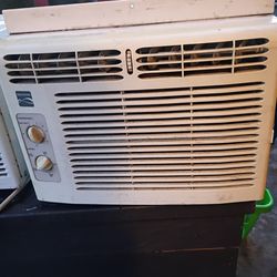2 Window Air Conditioners