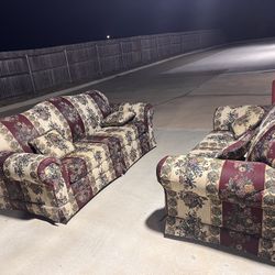 Cream / Burgundy Vintage FLORAL Couch Set 