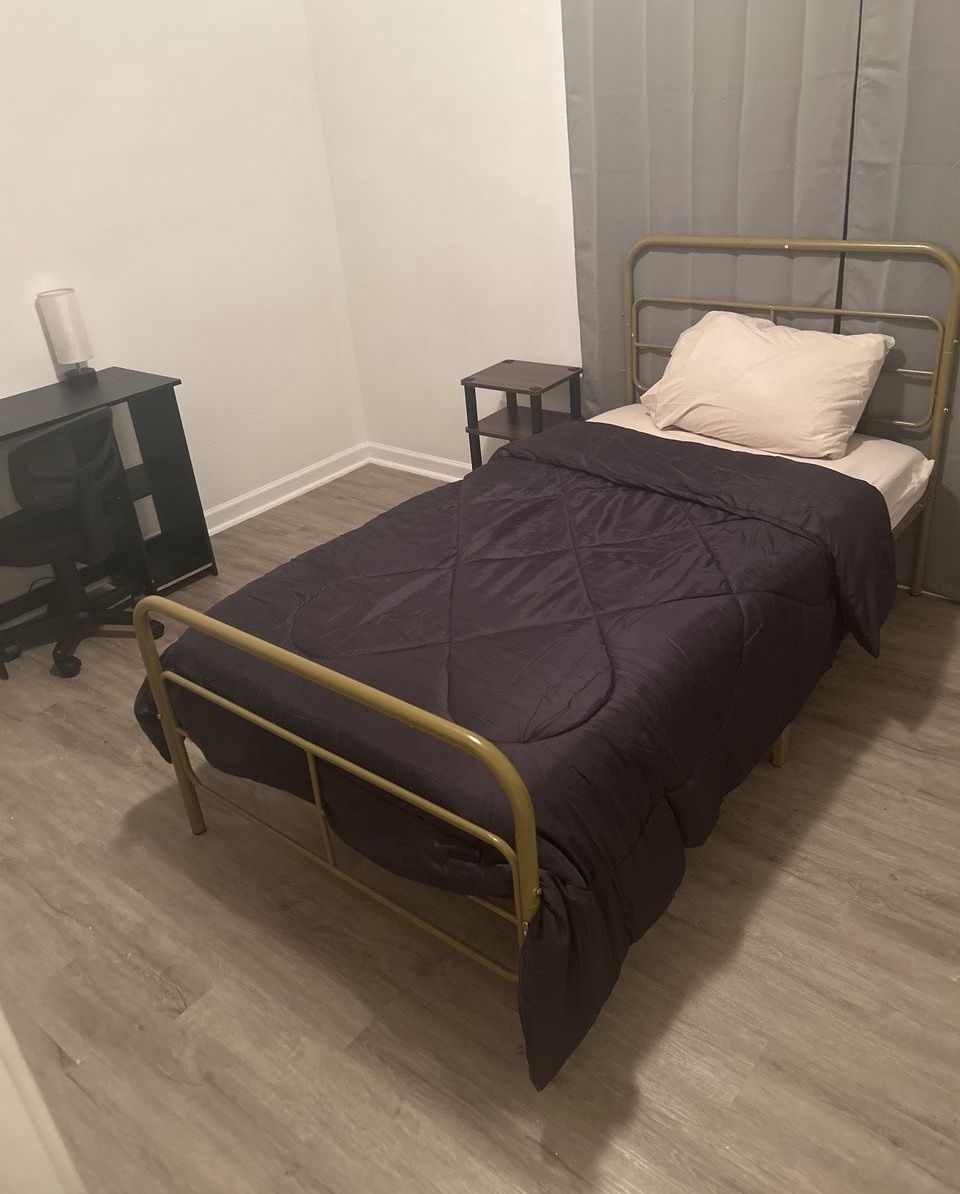 Luxury Twin Bed Frame Bed Platform For Twin Mattress