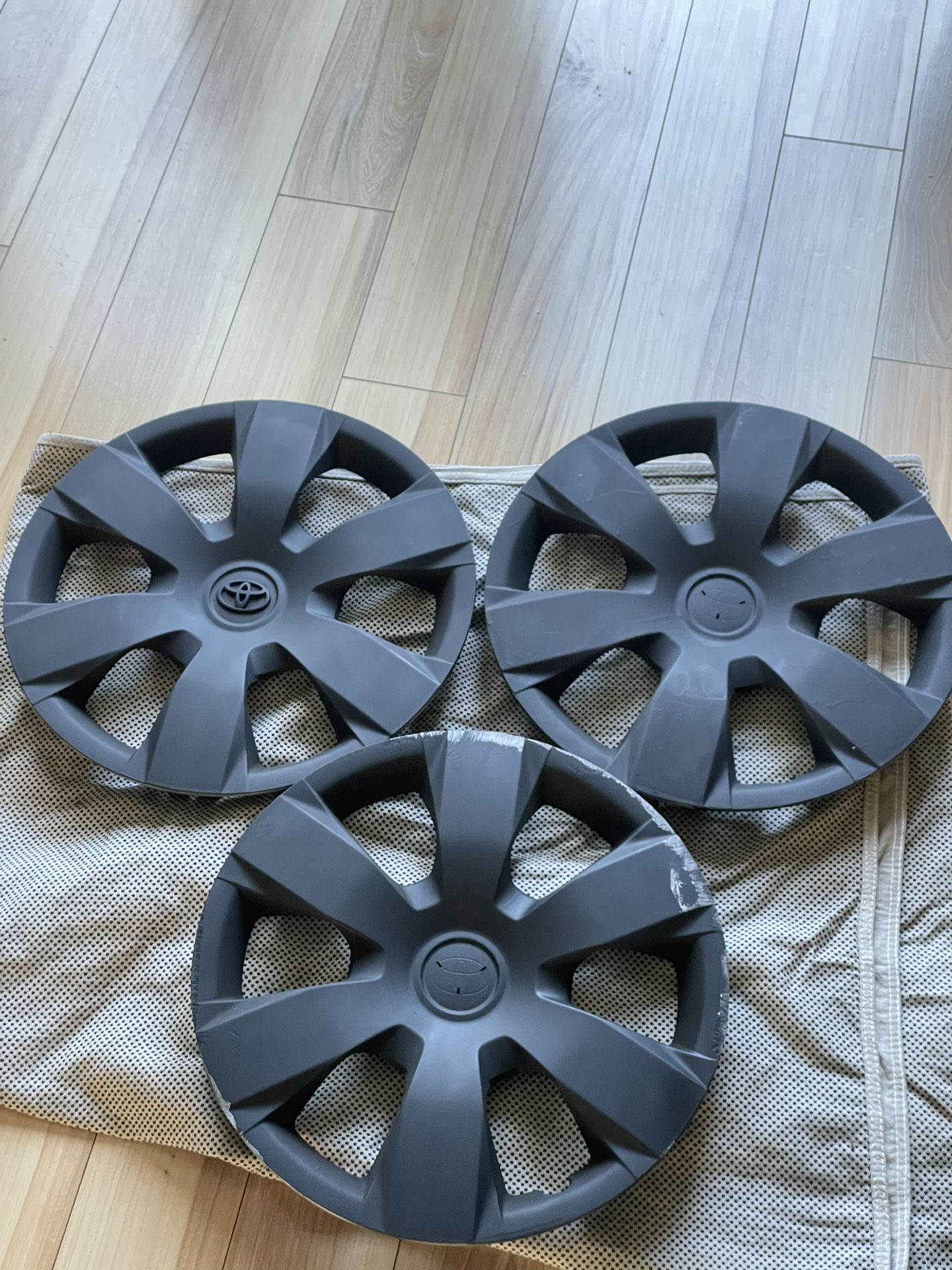Toyota Camry Wheel Covers