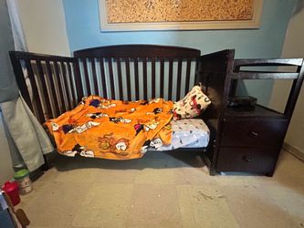 Crib/ Toddler bed
