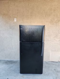 3MONTHS WARRANTY 30X30X66 KENMORE FRIDGE 18CUFT BLACK 