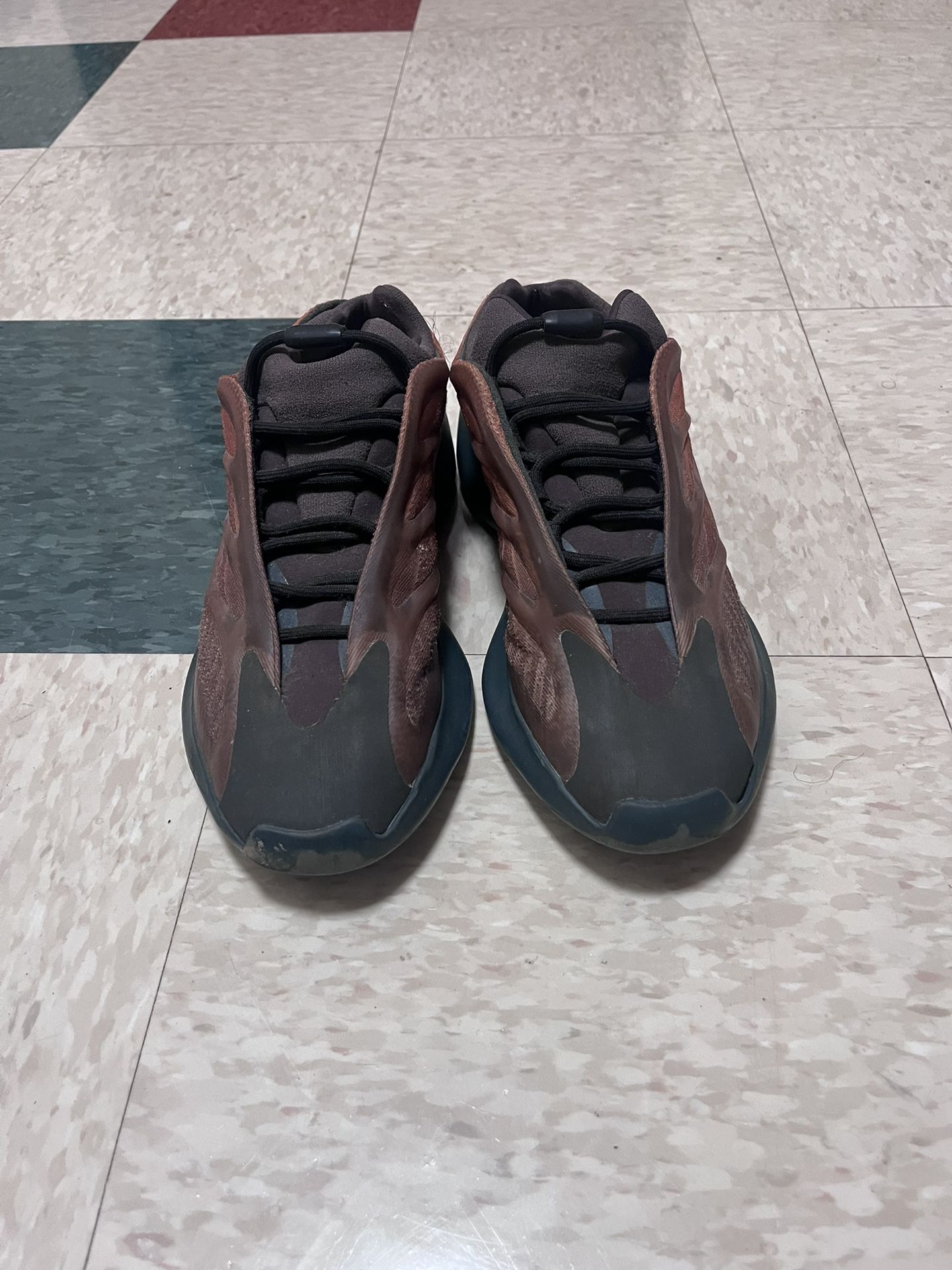 2021 Adidas Yeezy 700 V3 'Copper Fade'