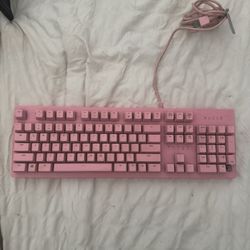 Pink Razer Keyboard 