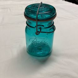 Bicentennial Blue Pint Ball Jar