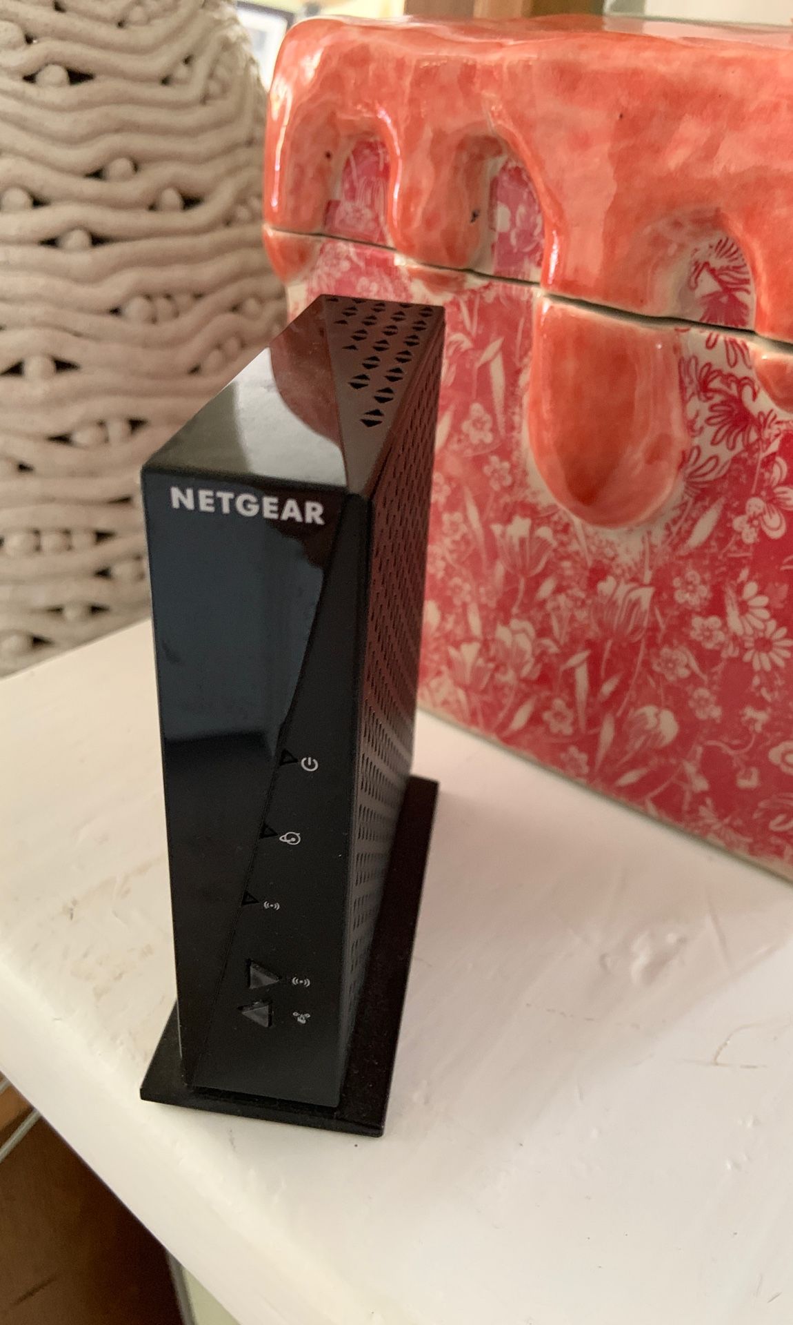 Netgear N300 wifi router
