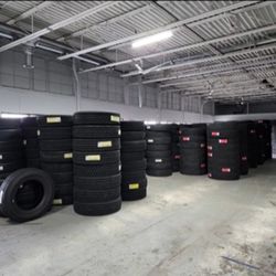 Semi Truck Tires – 295/75R22.5
Steer, Drive & Trailer Tires Available