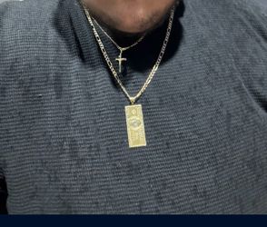 Gold Pendet