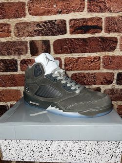 Jordan 5 Wolf Greys
