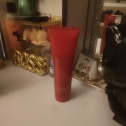 ROLL ON DESIGNER PERFUMES - REBELLE BY RIHANNA BODY WASH - BRAND NEW-NEVER USED/OPENED