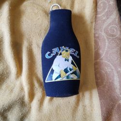 Camel Bottle Zipper Vintage Collectible 