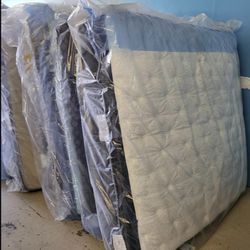 Queen mattress