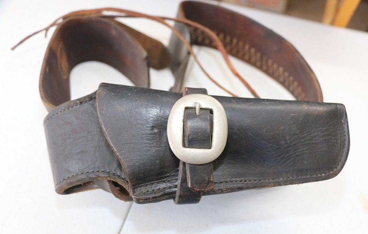 George Lawrence Black "gunfighter" belt and holster 77 RSS