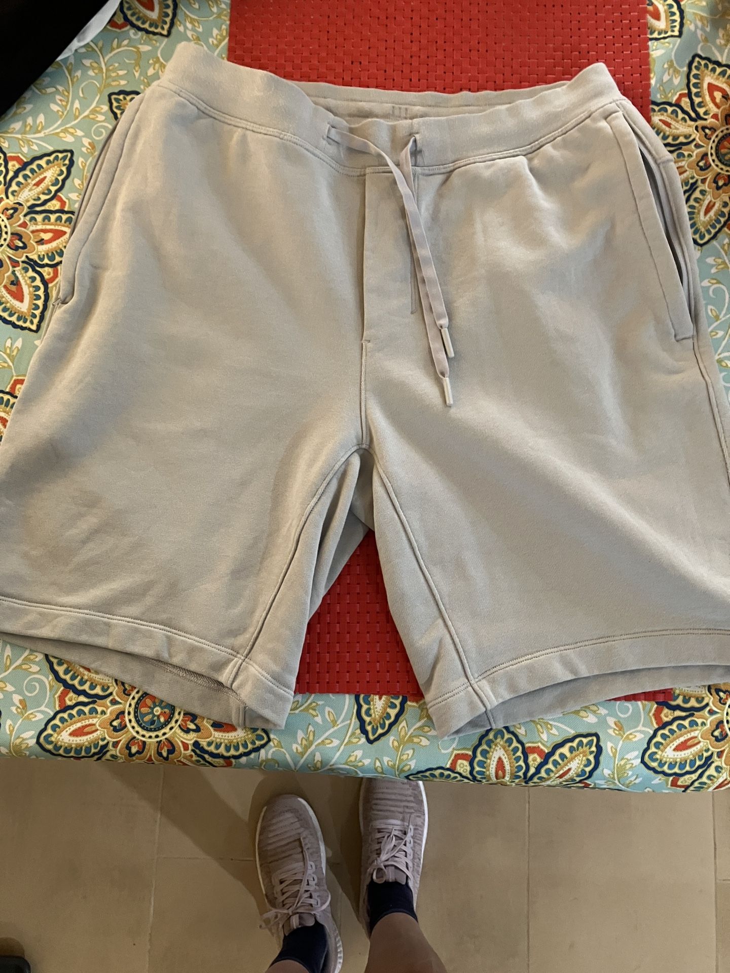 Lululemon New Size M Pale Gray Shorts