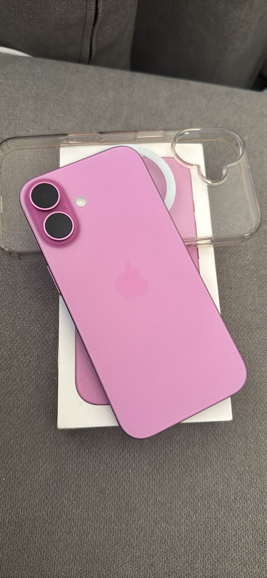 BRAND NEW iPhone 16 Pink!! $600 OBO