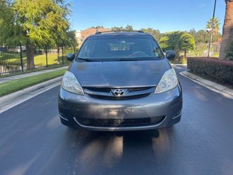 2006 TOYOTA SIENNA LE