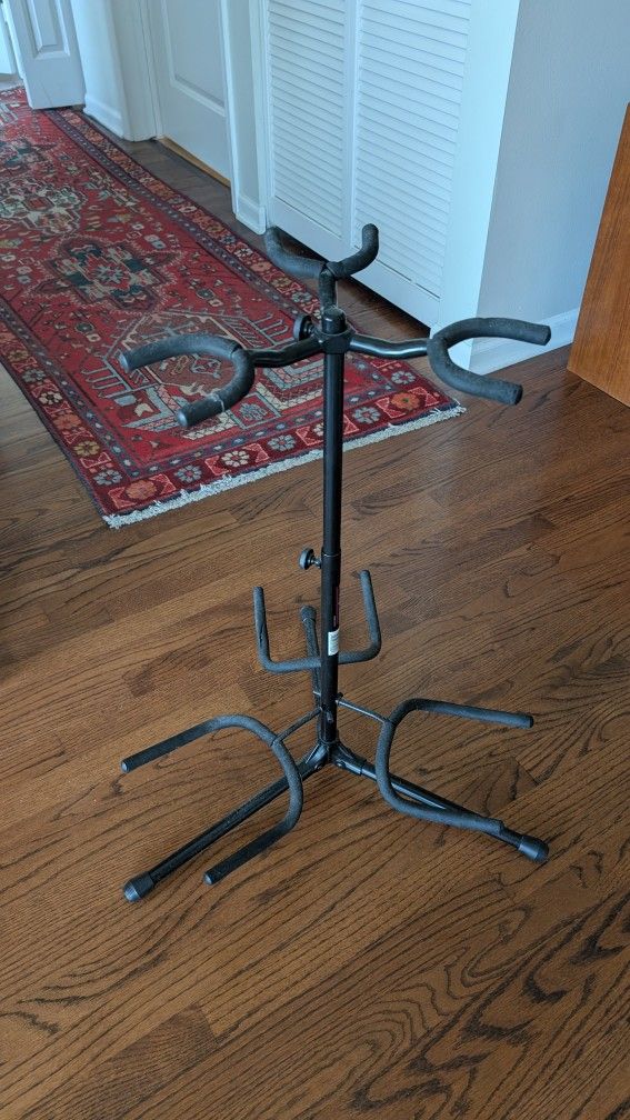 Guitar Stand 