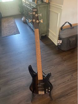 Ibanez GIO SOUNDGEAR GSR200