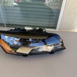 VW Passat Headlight 2012-2015, VW Passat headlamp, OEM ORIGINAL PART, passenger side light 