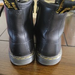 Dr Martin Boots (Clean)