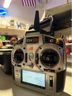 Spektrum DX18 RC Transmitter