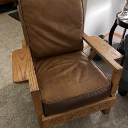 Leather and Oak Wood Sturdy Chair