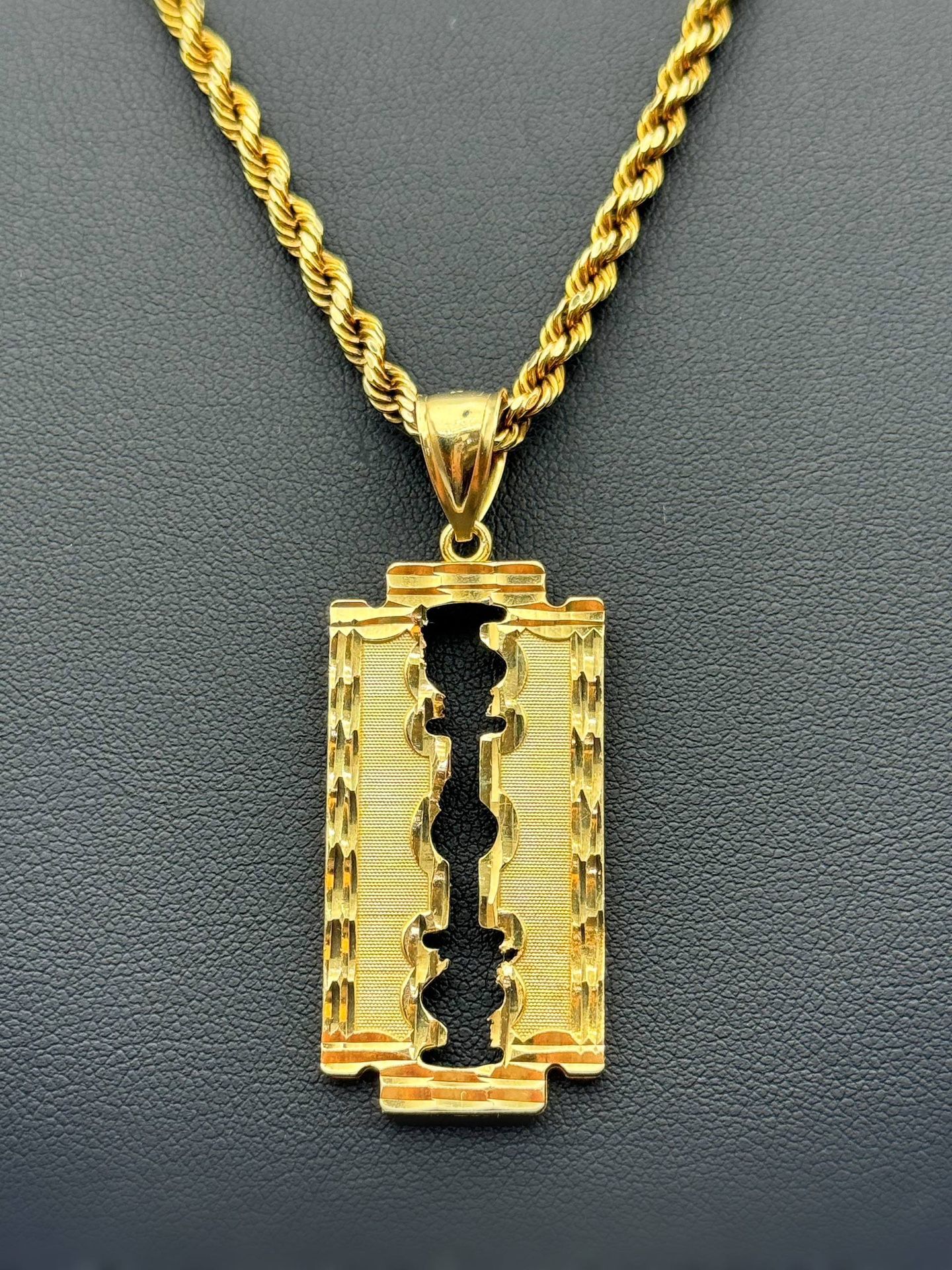 10k solid yellow gold Hip Hop Blade pendant charm & 21β 3.5mm rope chain necklace 12.5 grams