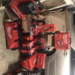 Milwaukee Tools 