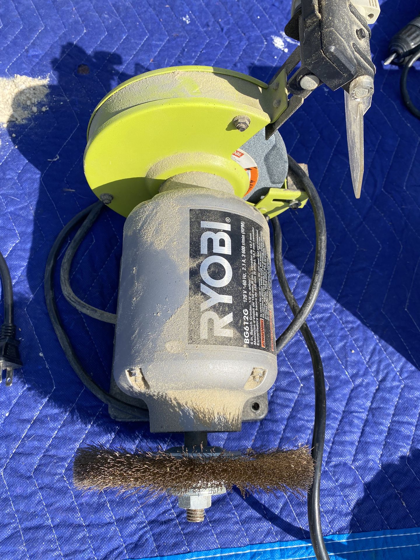 Ryobi Grinder/ Sanding