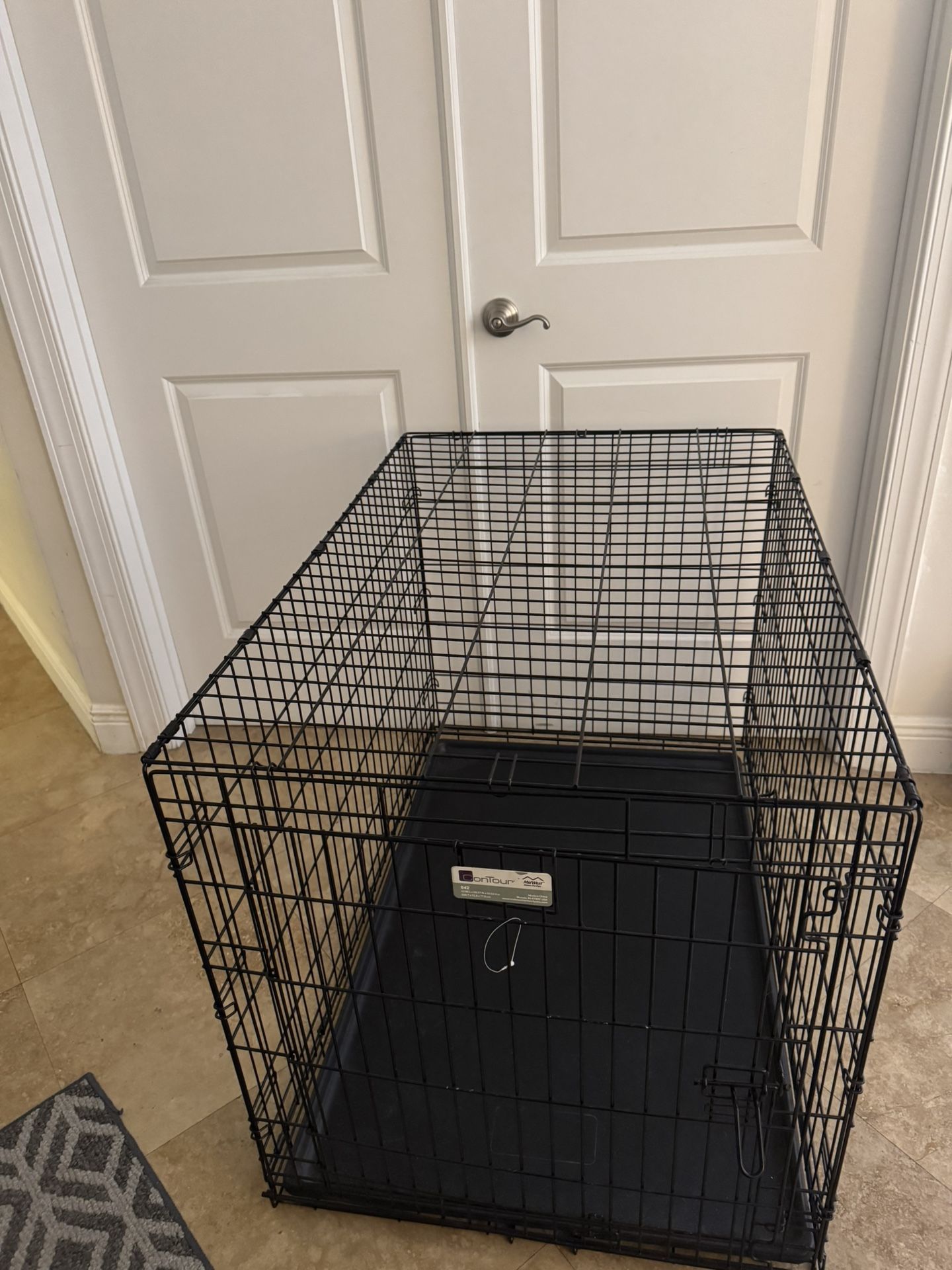 Brand new dog crate