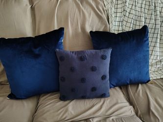 Throw pillows